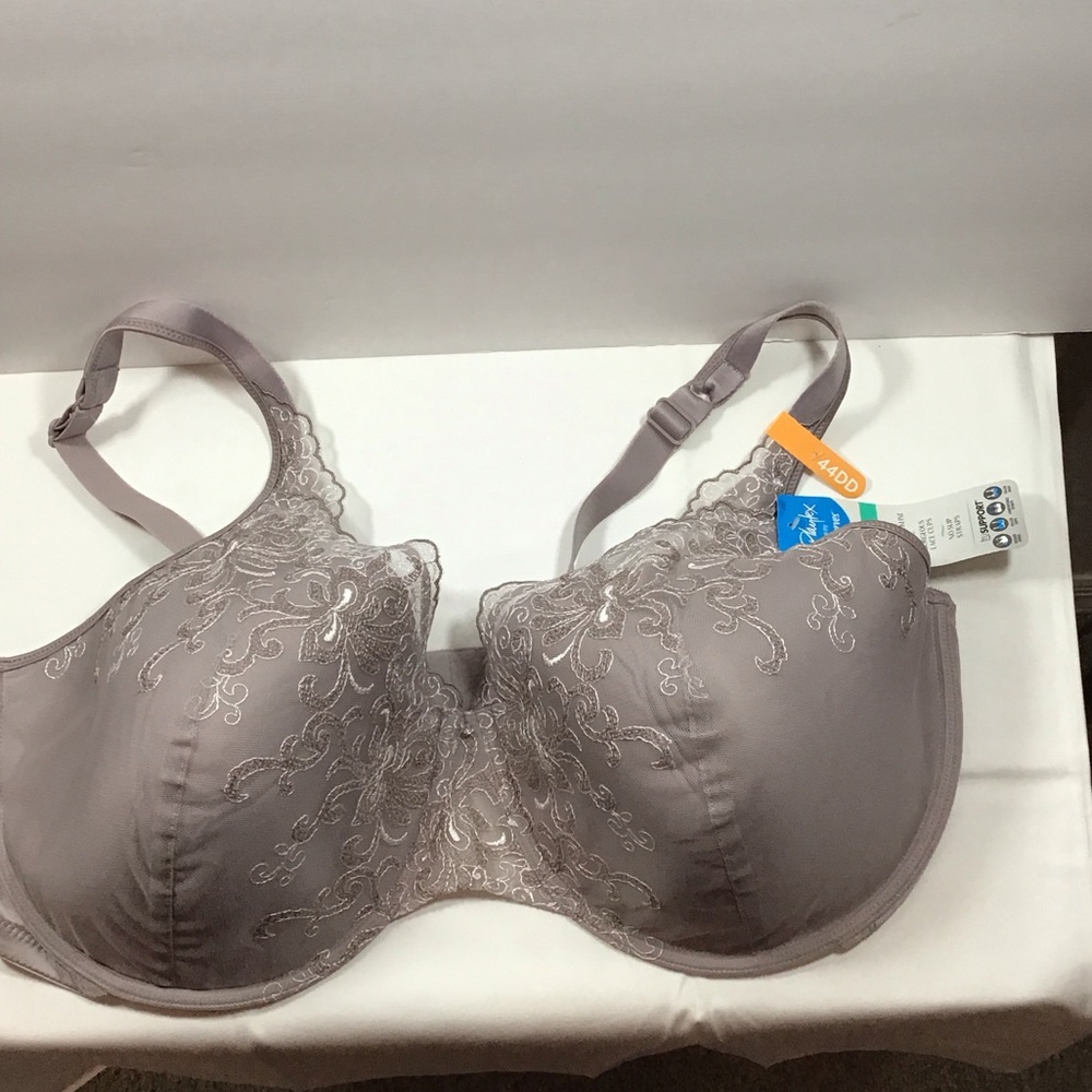 Playtex Love my Curves Underwire Bra in Light Purple 44DD